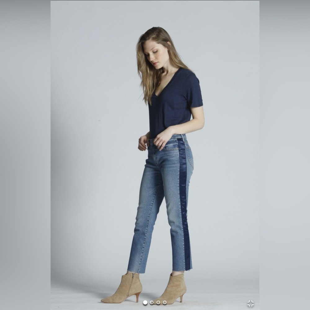 DRIFTWOOD FREE PEOPLE Candace Crop Straight - Blue Satin Stripe MED WASH 25 NWT